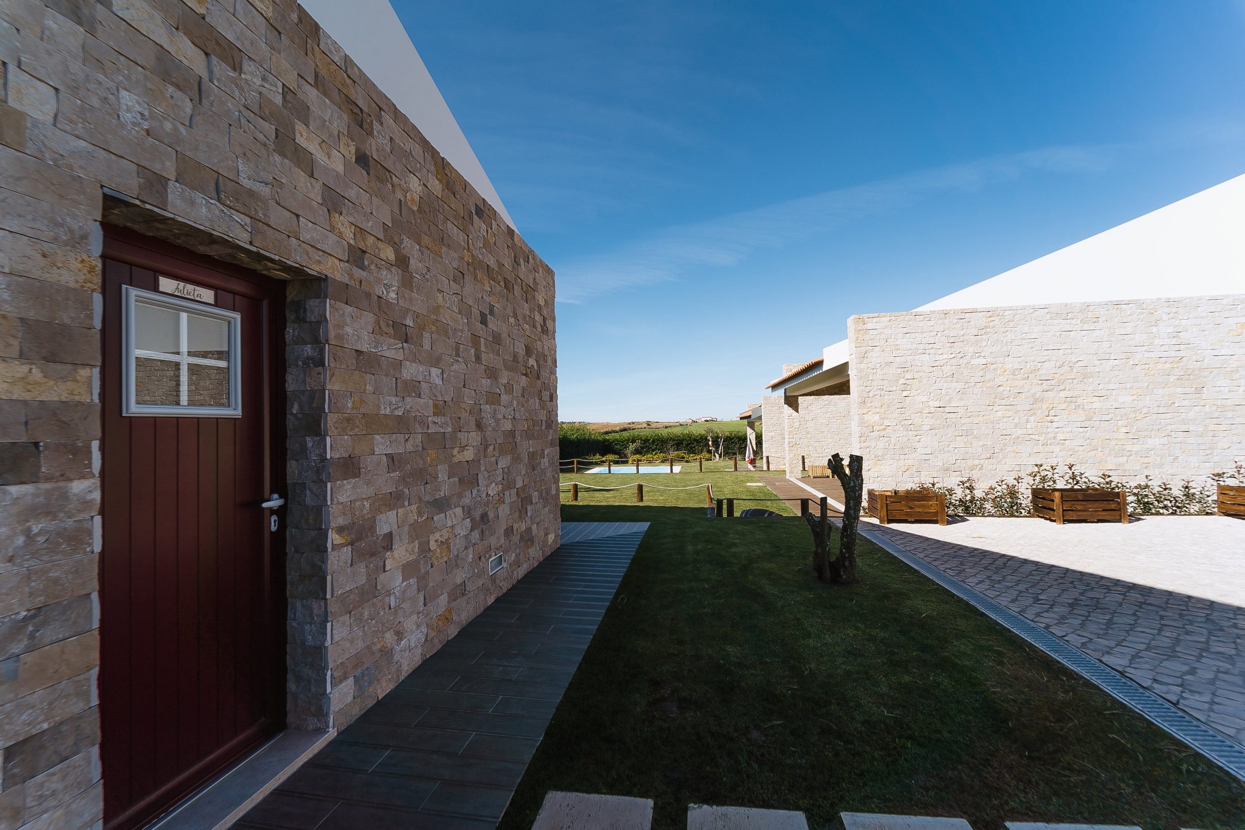 080_Exterior-Pateo-Sagaipo-Alojamento